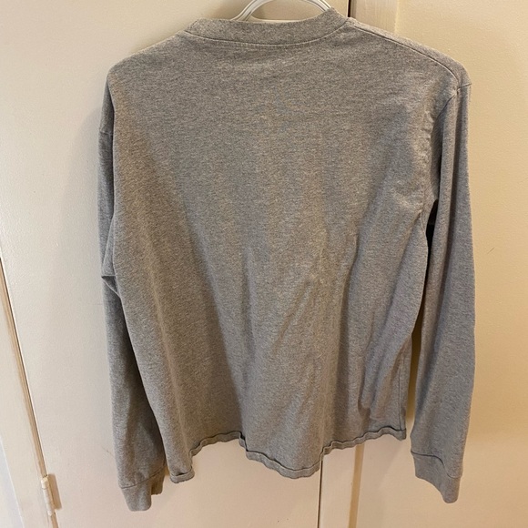 Brandy Melville Long Sleeve - Picture 2 of 4